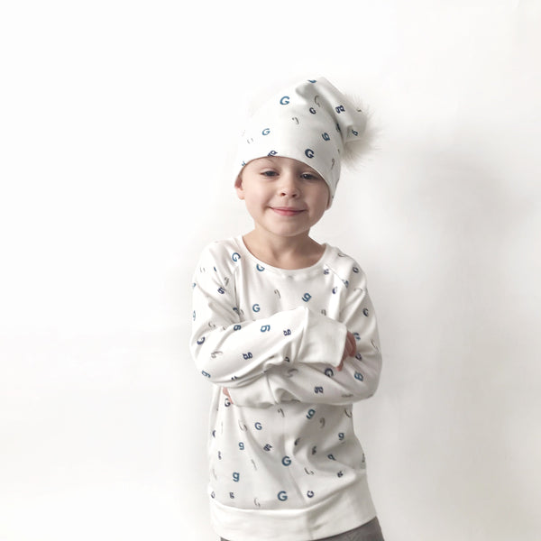Personalized Organic Sweater - 2023 - Dotboxed