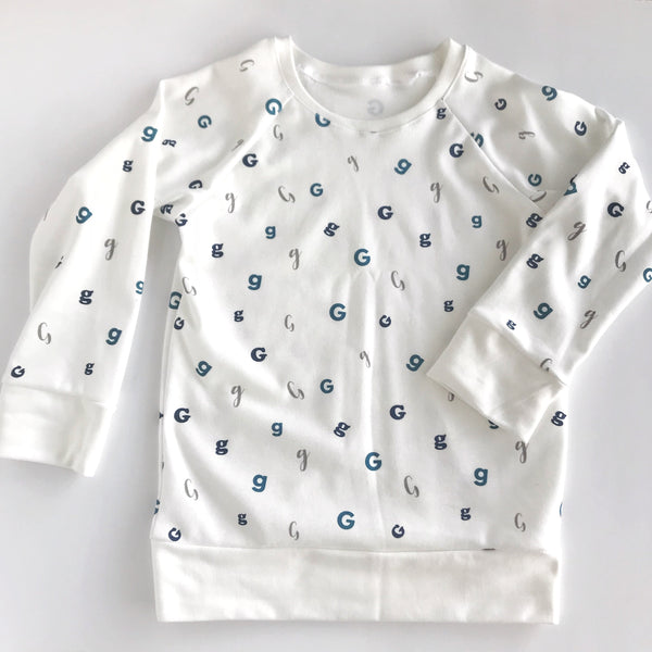 Personalized Organic Sweater - 2023 - Dotboxed